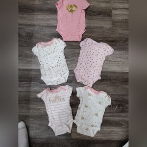 Gerber Baby Girl Onesies Size 0-3M